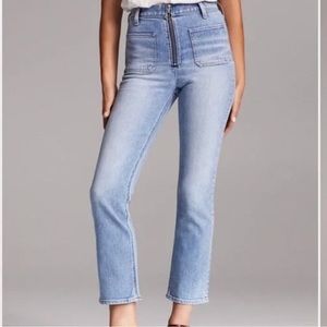 Denim Forum Light wash jean